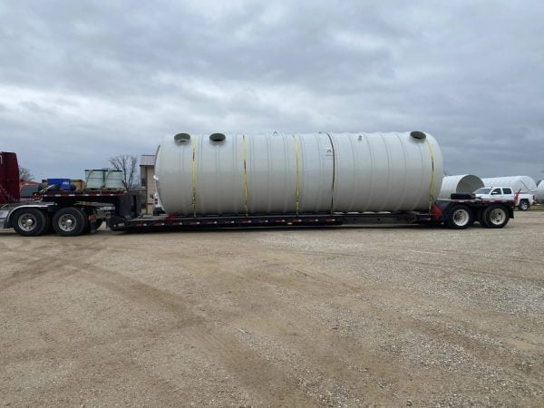 5000 Gallon Underground Fiberglass Tank - Diameter:  5 ft - Image 3